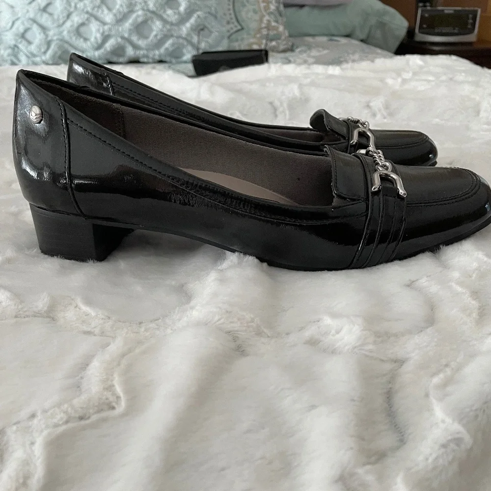 LifeStride - Soft System Active Arch Loafers - 10 - Picture 3 of 5